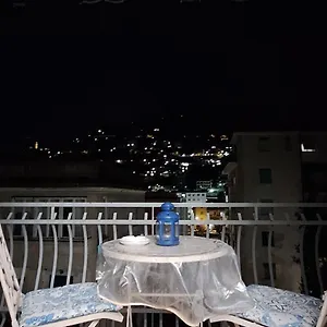 la-casa-di-yuri.hotelitalianriviera.com/