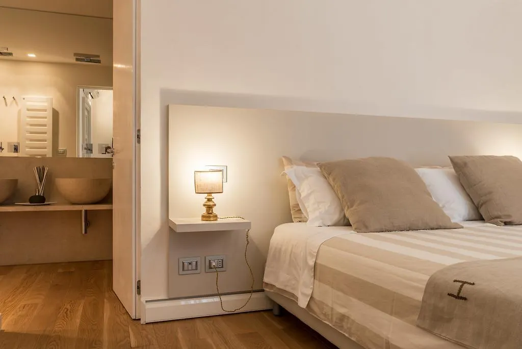 Heima Suite Palermo 0*,  Italy